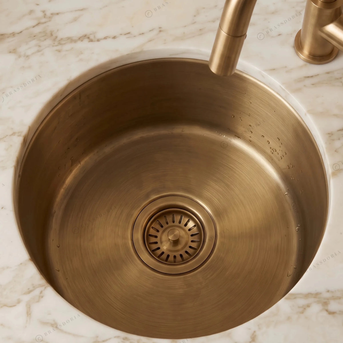 Aged Brass Bar Sink – Round Undermount Deep Kitchen Basin with Strainer - BRASSDORIA