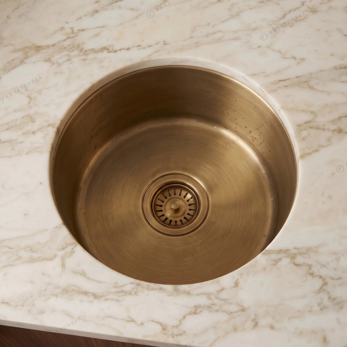 Aged Brass Bar Sink – Round Undermount Deep Kitchen Basin with Strainer - BRASSDORIA