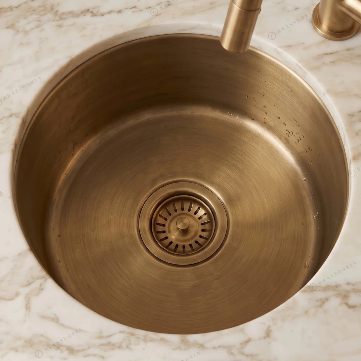 Aged Brass Bar Sink – Round Undermount Deep Kitchen Basin with Strainer - BRASSDORIA
