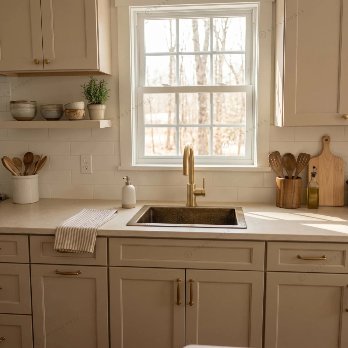 Antique Brass Undermount Single Kitchen Sink – Hammered Patina Brass - BRASSDORIA
