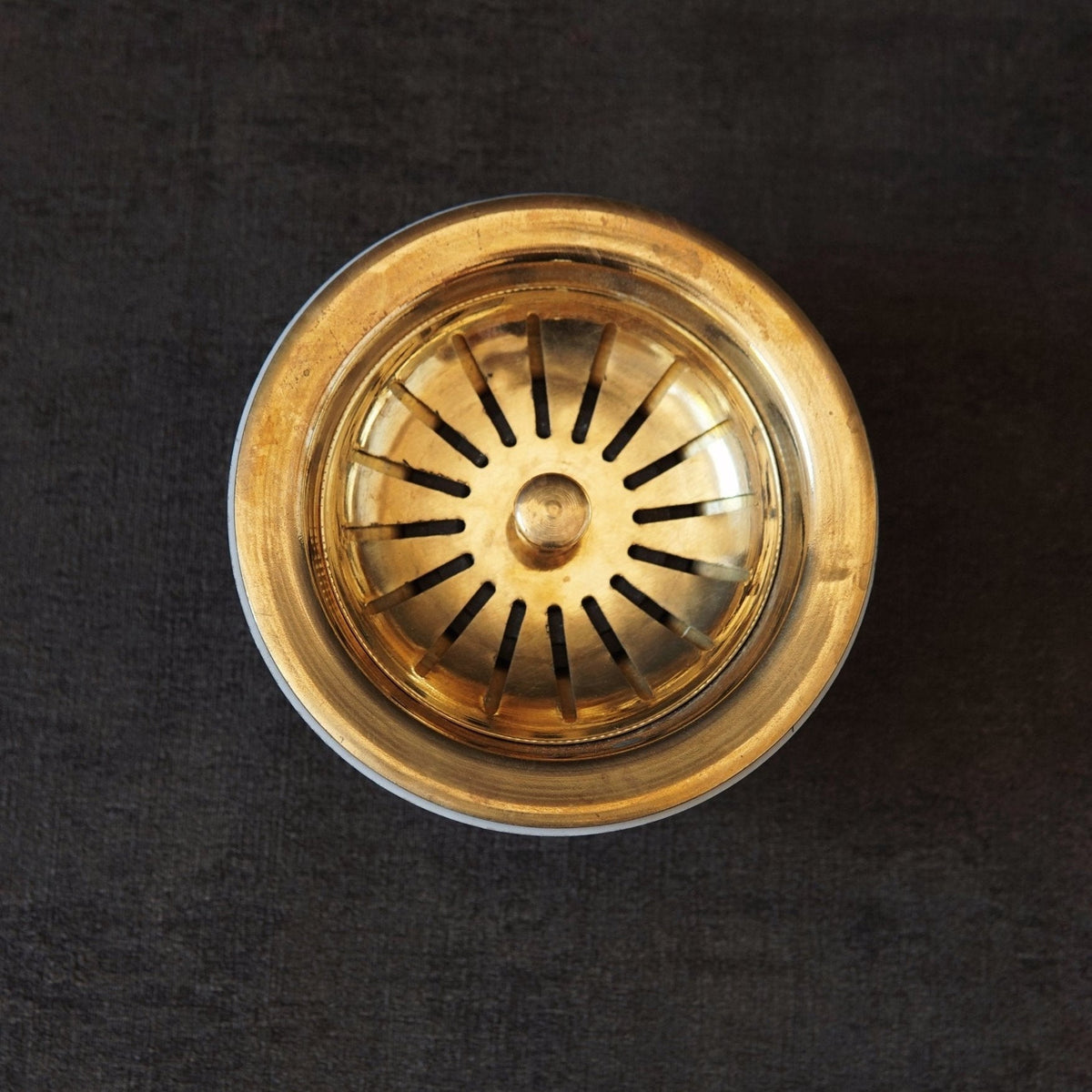Brass Kitchen Sink Drain, Strainer Basket With Stopper - BRASSDORIA