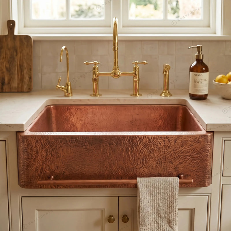Copper Sink Hammered Front Apron With Towel Bar – Bryn - BRASSDORIA