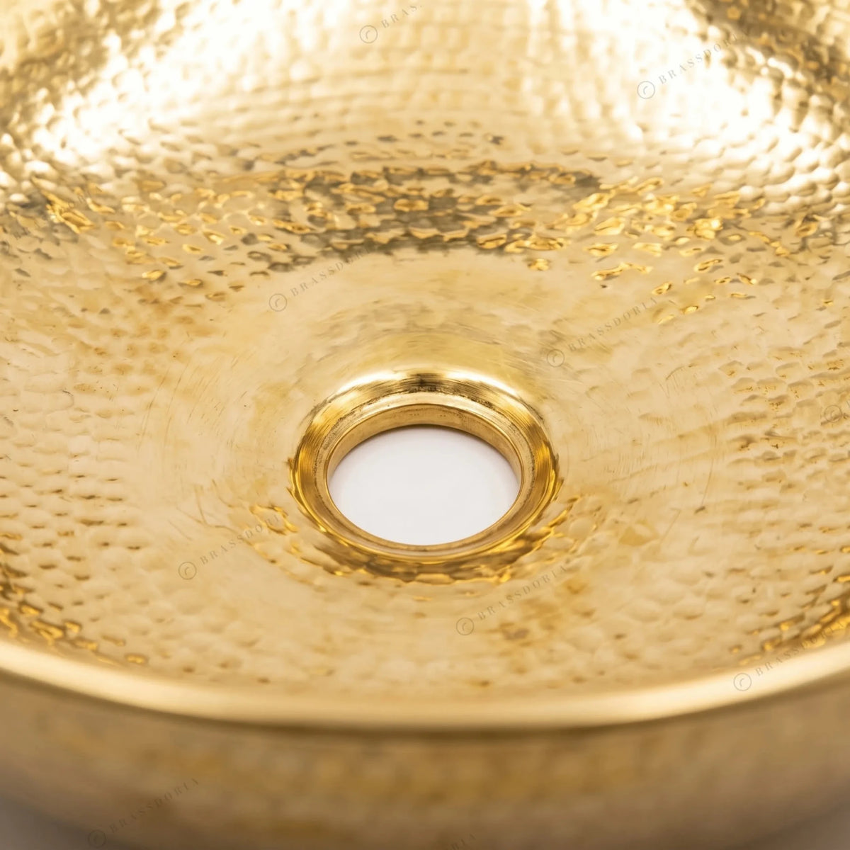 Custom Made 16-Gauge Brushed Brass Bathroom Round Basin – Handmade Hammered Vessel Sink - BRASSDORIA