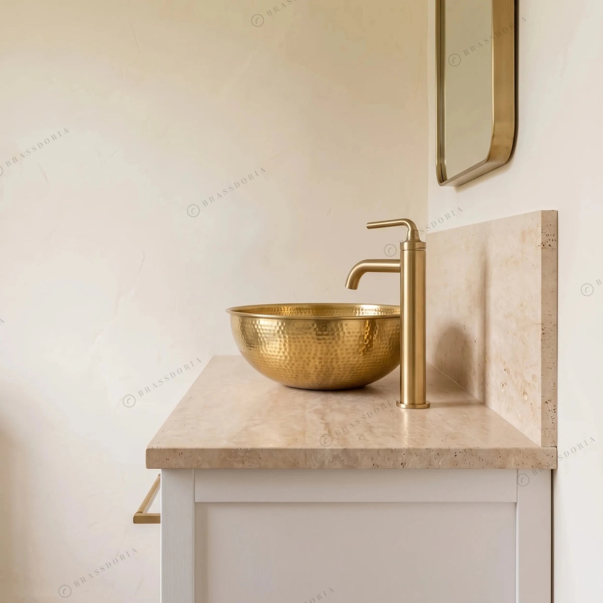 Custom Made 16-Gauge Brushed Brass Bathroom Round Basin – Handmade Hammered Vessel Sink - BRASSDORIA