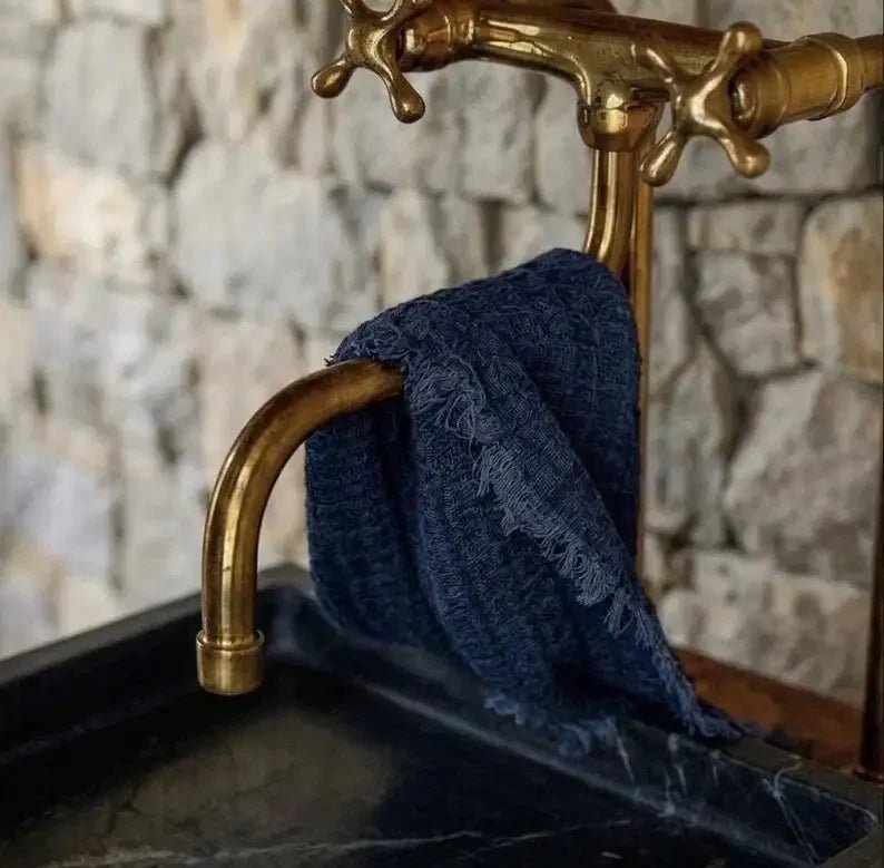 Elephant Trunk Spout Brass Kitchen Faucet - BRASSDORIA