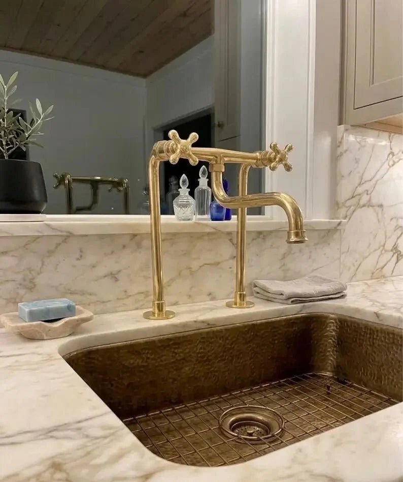 Elephant Trunk Spout Brass Kitchen Faucet - BRASSDORIA