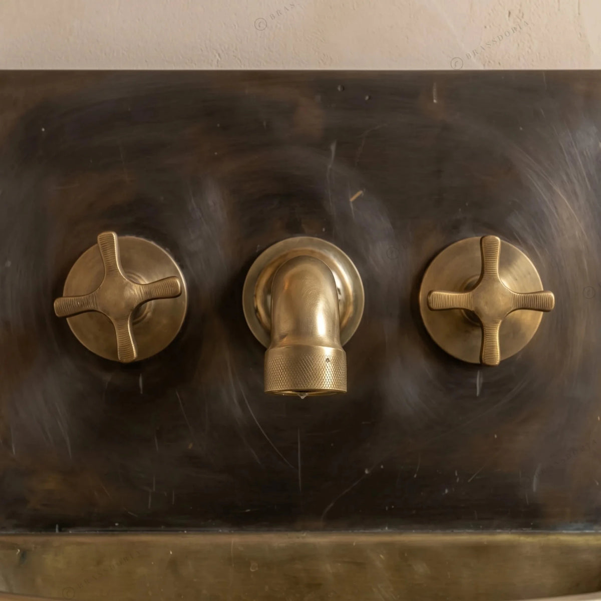 Handmade Aged Copper Wall-Mounted Basin Sink with Brass Rim – Vintage Wall Hung Sink - BRASSDORIA