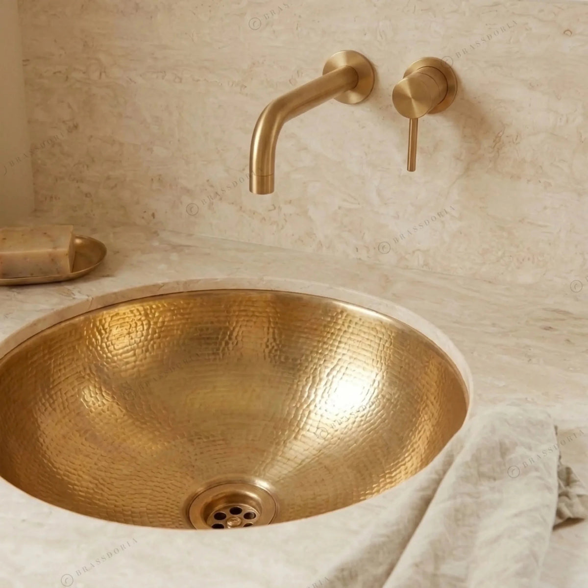 Handmade Hammered Bathroom Sink – Unlacquered Solid Brass Oval Basin - BRASSDORIA