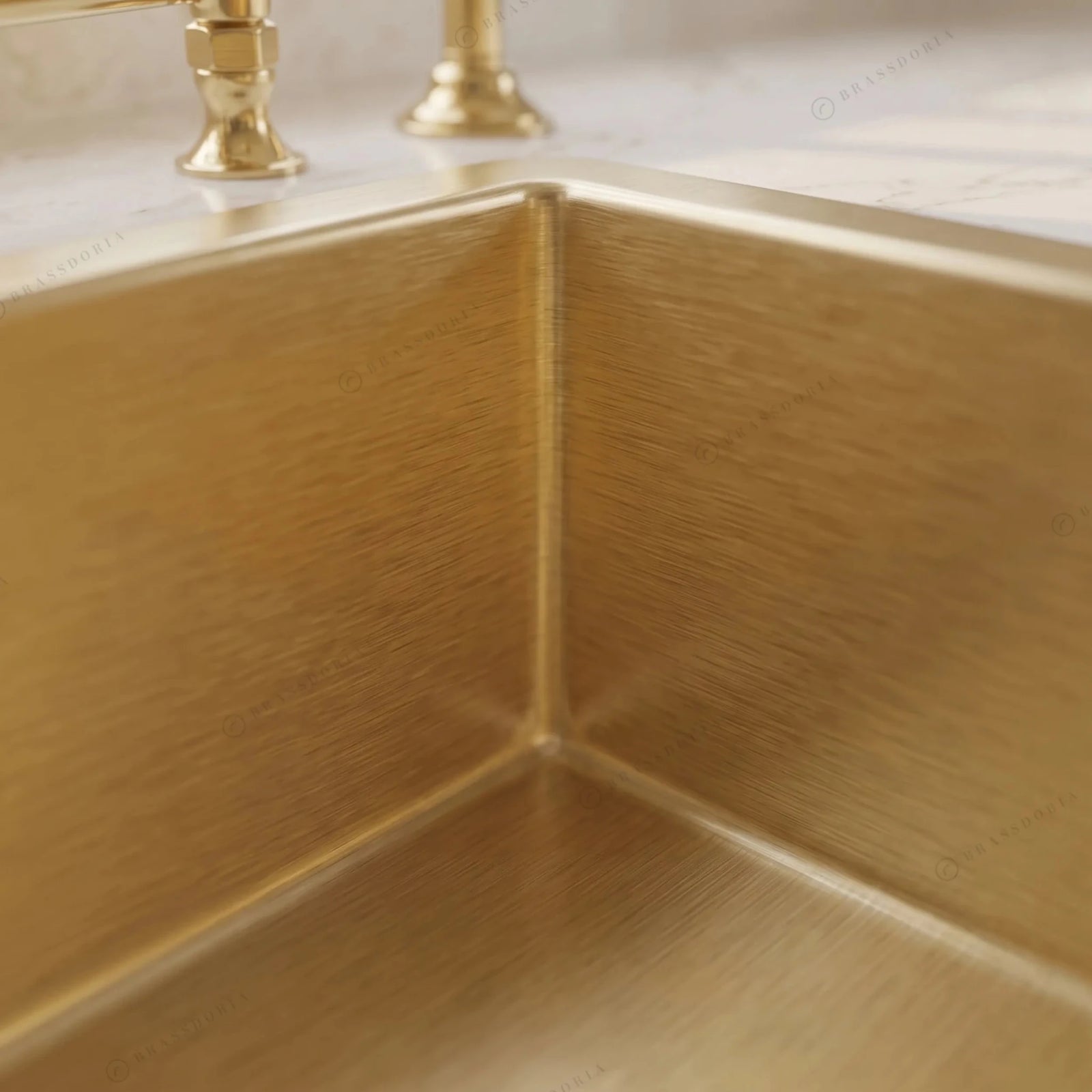Handmade Unlacquered Brass Farmhouse Sink – Hammered Apron Front Single Bowl Basin - BRASSDORIA