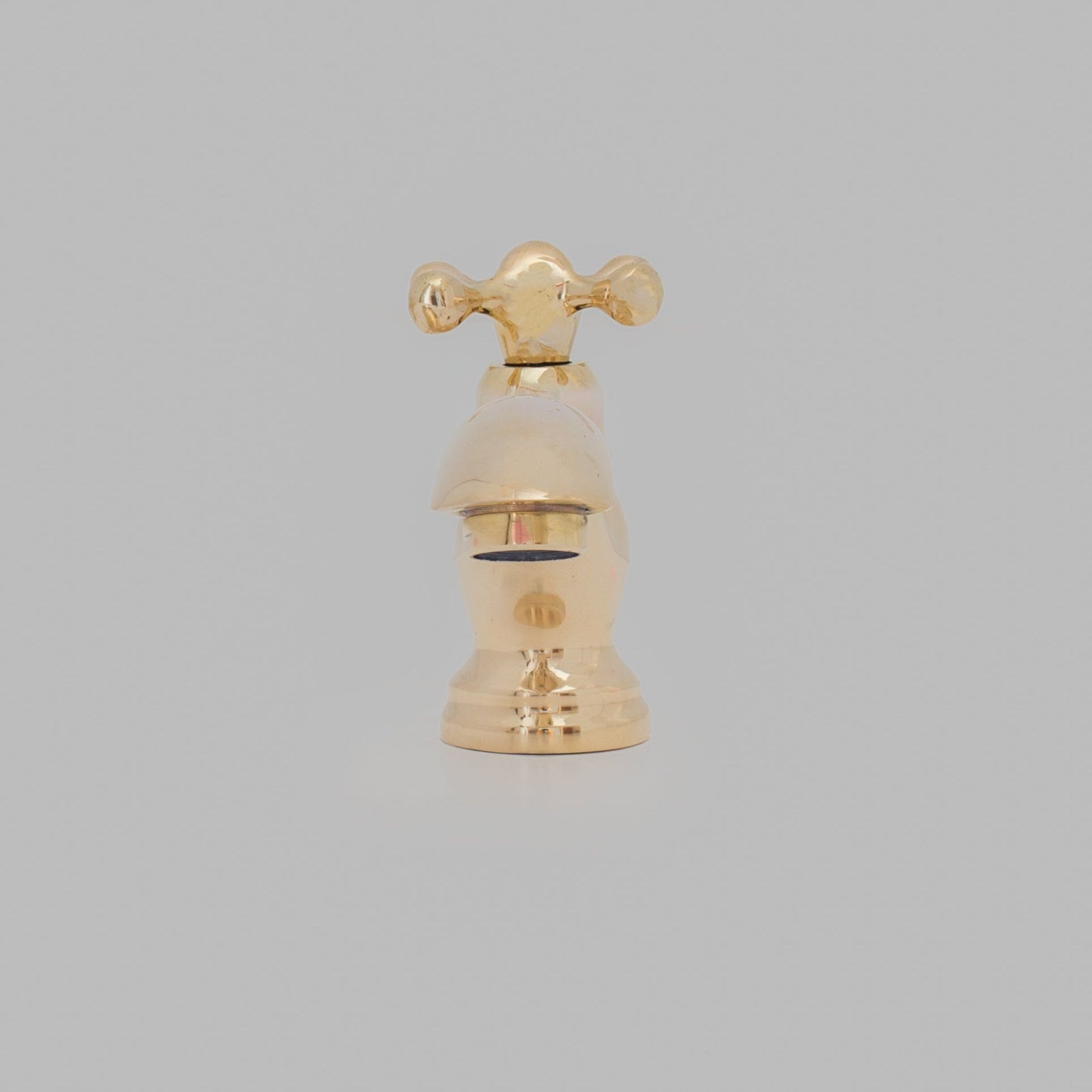 Single Hole Brass Bathroom Faucet - Brass Single Hole Bathroom Faucet - BRASSDORIA
