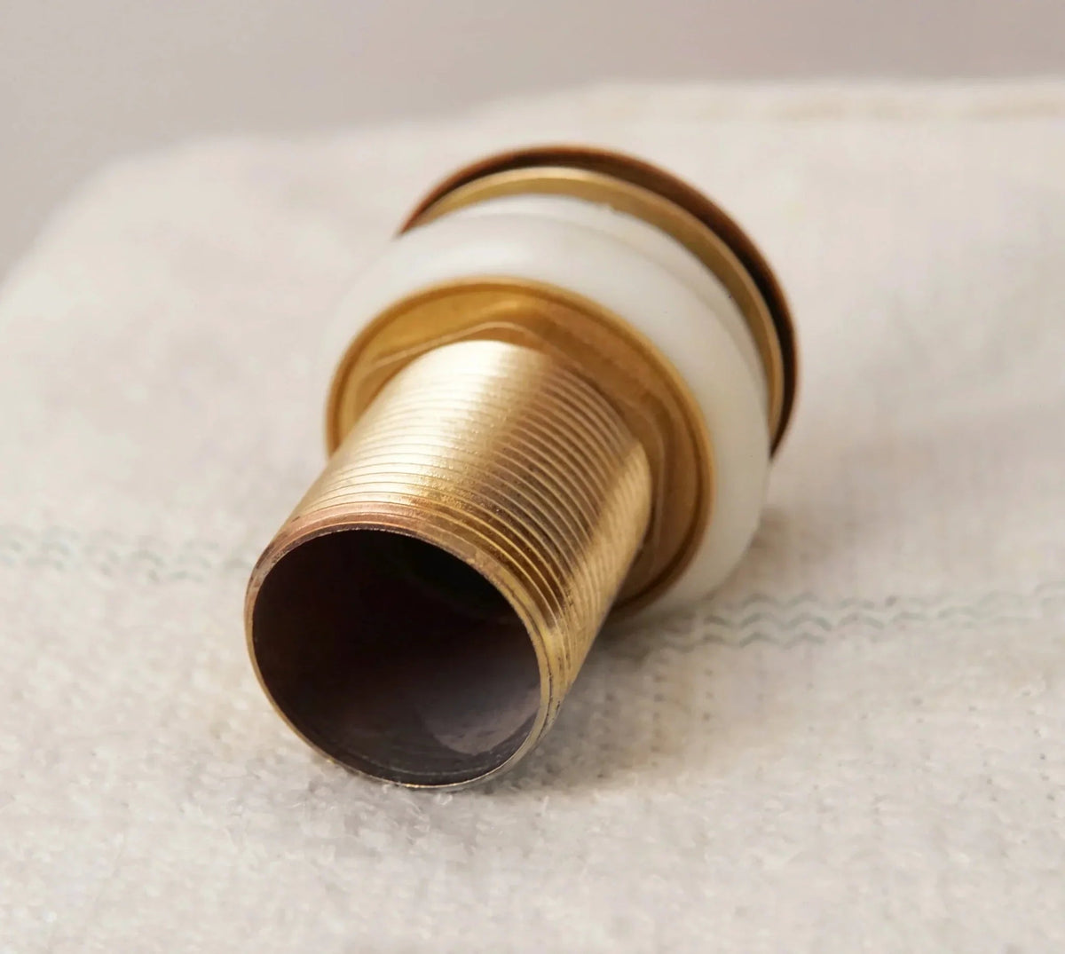 Solid Brass Drain, Push Up Button - BRASSDORIA
