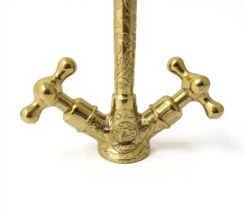 Solid Brass Gooseneck Faucet for Bathroom - BRASSDORIA