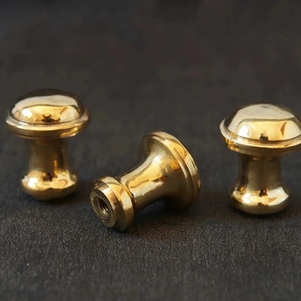 Unlacquered Brass Cabinet Knobs, Antique Brass Round Knob, Vintage Knobs - BRASSDORIA