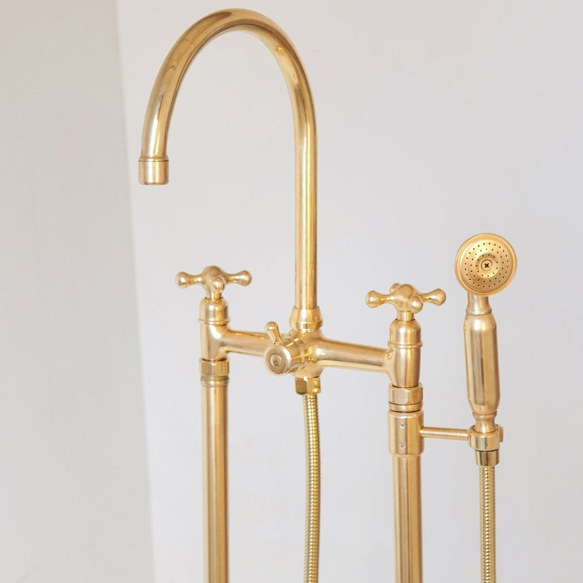 Unlacquered Brass Floor Mounted Bath Tub Filler - BRASSDORIA