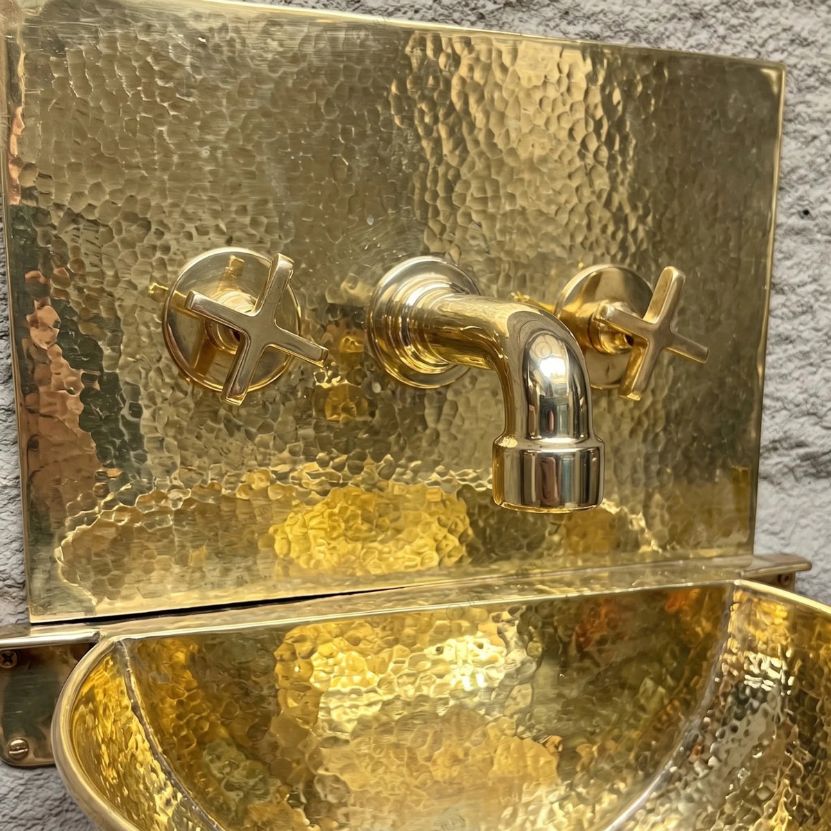 Unlacquered Brass Wall Mount Sink with Mixed Faucet – Hammered Wall-Hung Basin Set - BRASSDORIA